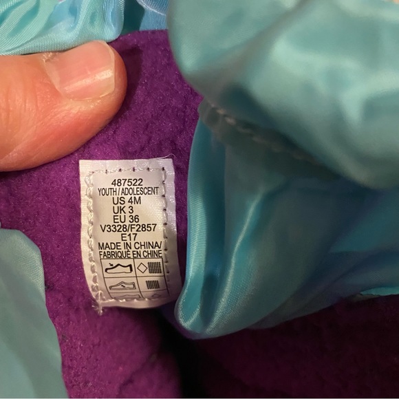 Lands End girls snow boots, size 4, purple and aqua - Picture 6 of 9